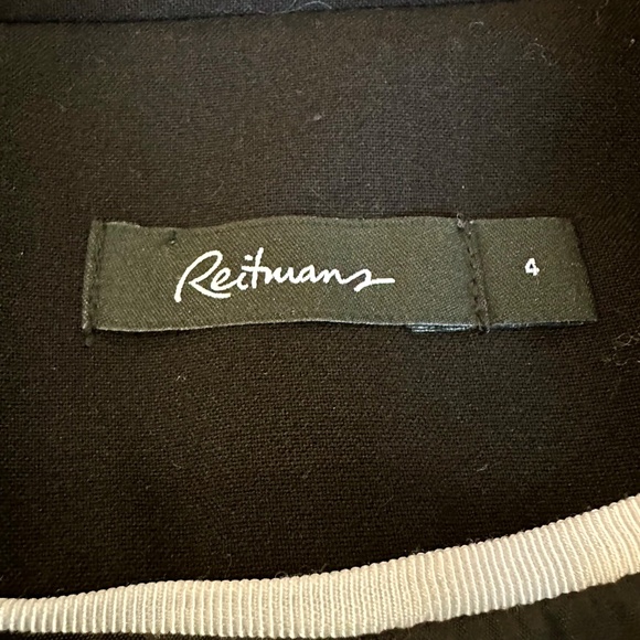 Reitmans Women's Classic Black Stretch Blazer - size 4 - Picture 4 of 5
